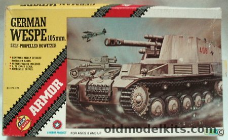 AHM 1/72 German Sd.Kfz. 124 WESPE 105mm Self Propelled Howitzer, K556 plastic model kit